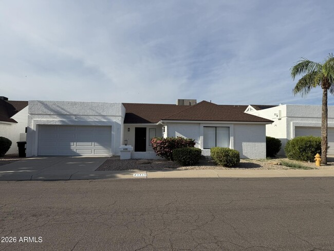 Building Photo - 3310 E Clark Rd