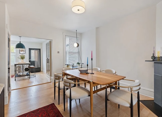 Photo - 1835 Locust St