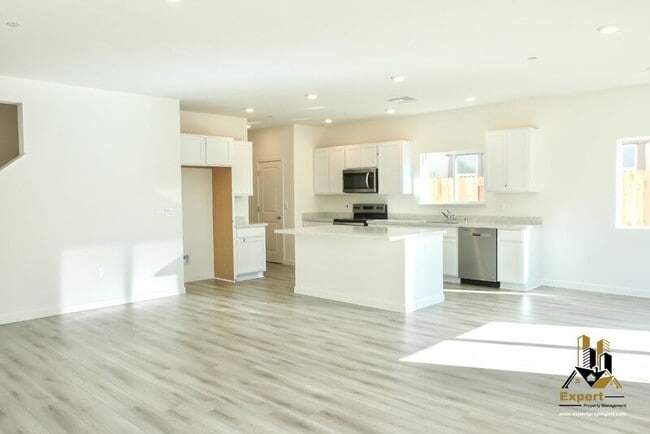 Photo - 8161 Trapper Rnch Rd