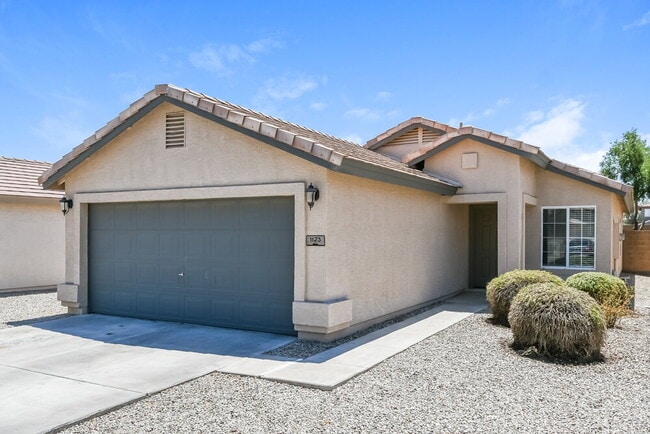 Building Photo - 1123 E Stardust Way Rental