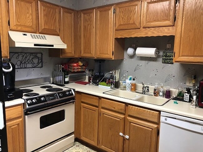 COMING IN JULY! 1-Bedroom Condo in Country... - COMING IN JULY! 1-Bedroom Condo in Country... Unit 10129