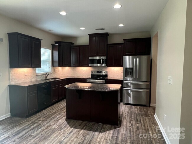Photo - 207 Elba Dr