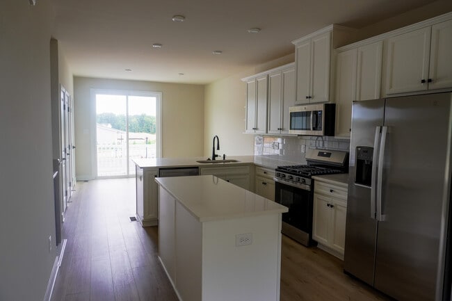 Photo - 12825 Red Clover Wy