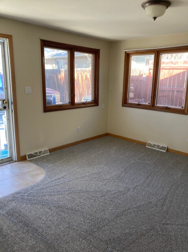 Photo - 14 Durian Ct