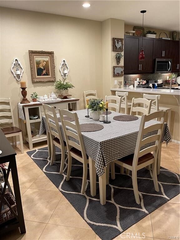 Photo - 16 Parker St