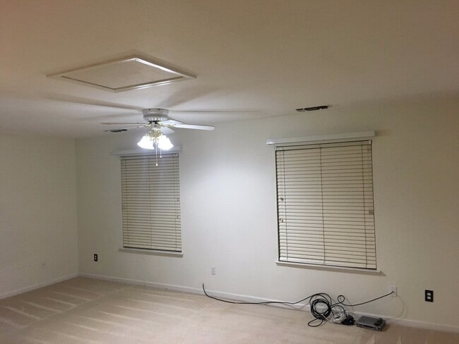 Photo - Rare studio in N. Turlock