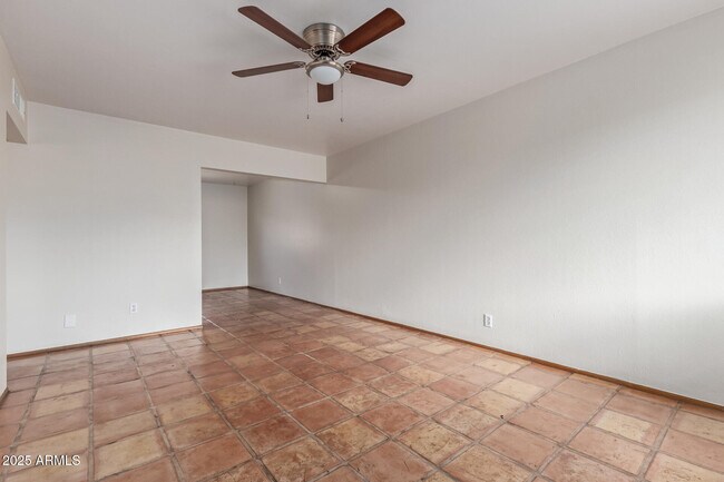 Photo - 7153 N 57th Dr