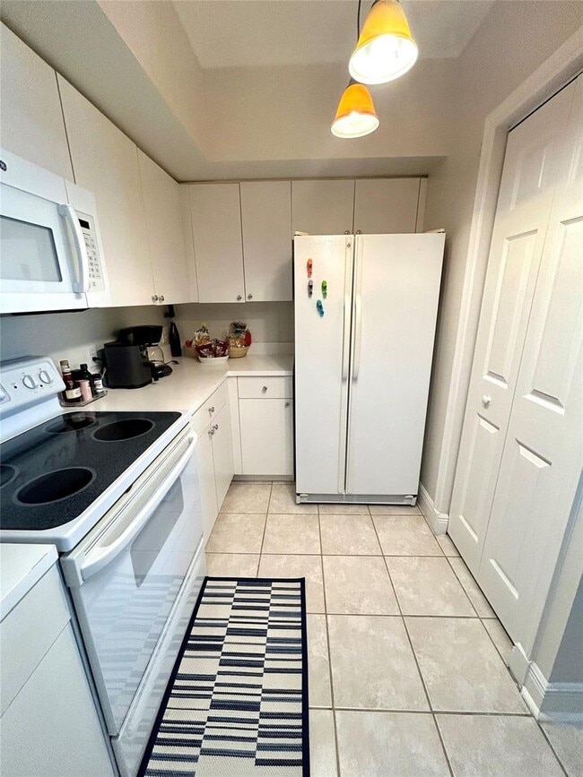 Building Photo - 11750 St Andrews Place Rental