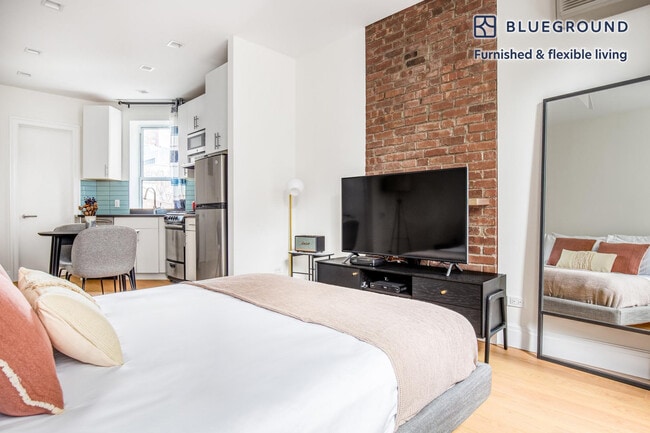 Photo - 80 Thompson St Unit FL3-ID477