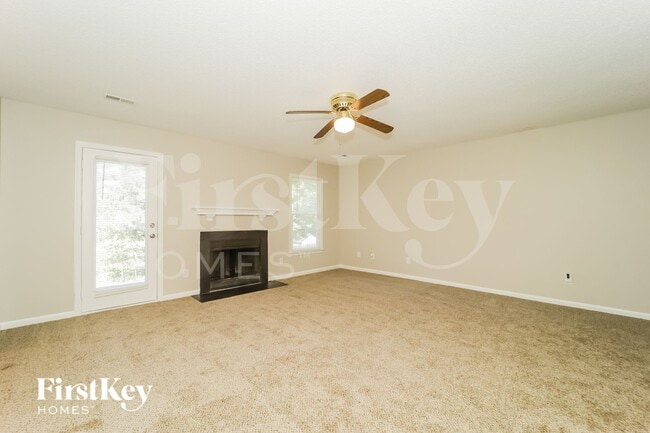 4613 Eagle Rock Rd