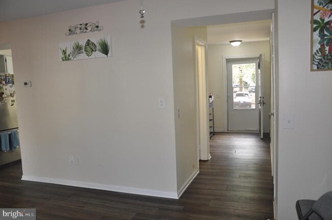 Photo - 6022 Basingstoke Ct