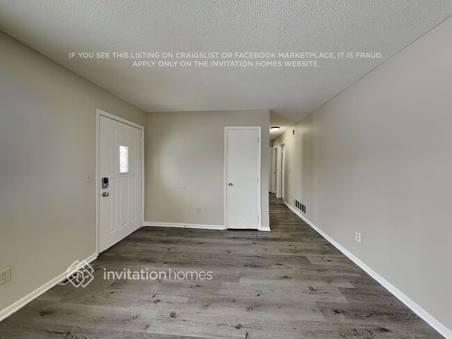 Photo - 5700 80th Ave N