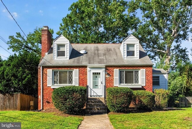 Photo - 5915 Ryland Dr