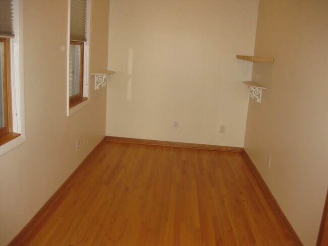 Photo - 3107 N Southport Ave Unit 1