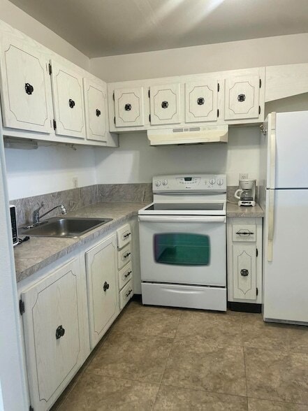 Photo - 500 Village Green Cir W Unit 302