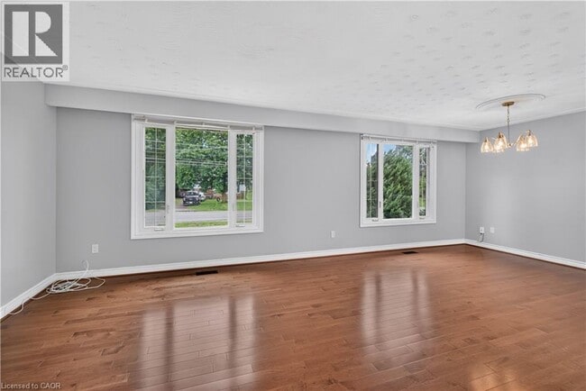 Photo - 294 JONES Rd
