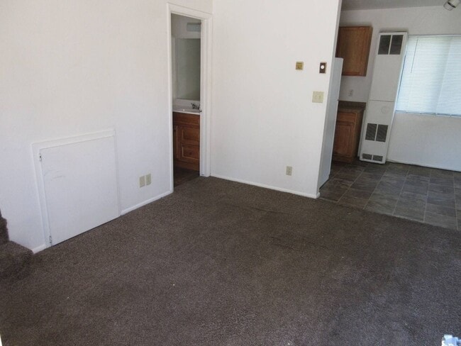 Photo - 2 bedroom, 1.5 bathroom, 2 Story Apartment in the Heart of Town