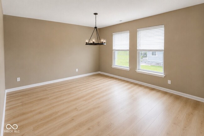 6245 Emerald Lake Ct