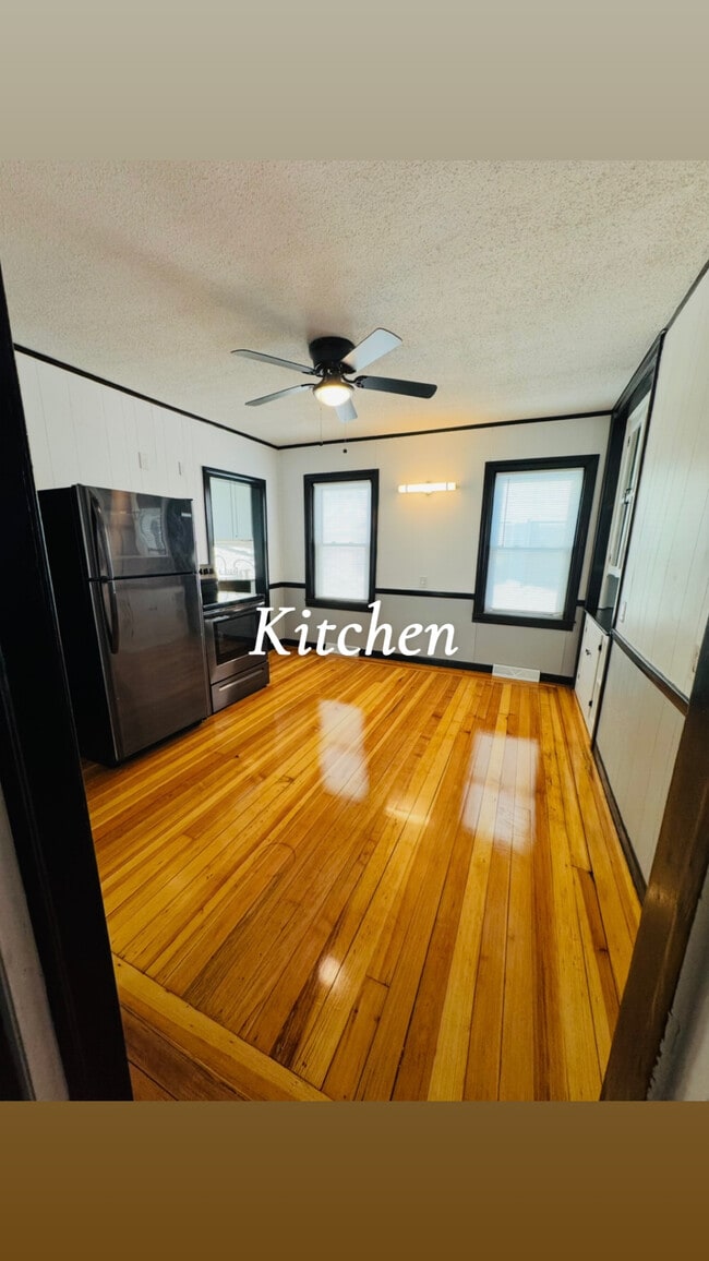 Photo - 2407 Pawtucket Ave Unidad 1