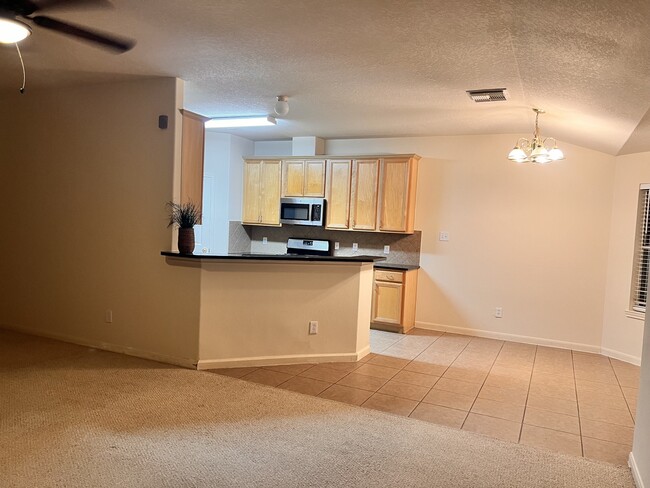 Photo - 9406 Lakeway View Ln