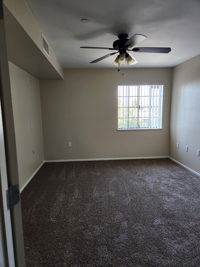 Vista Del Sol Senior Living 62+