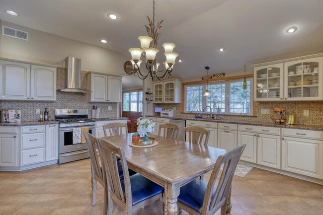 Photo - W347N6022 Rd I