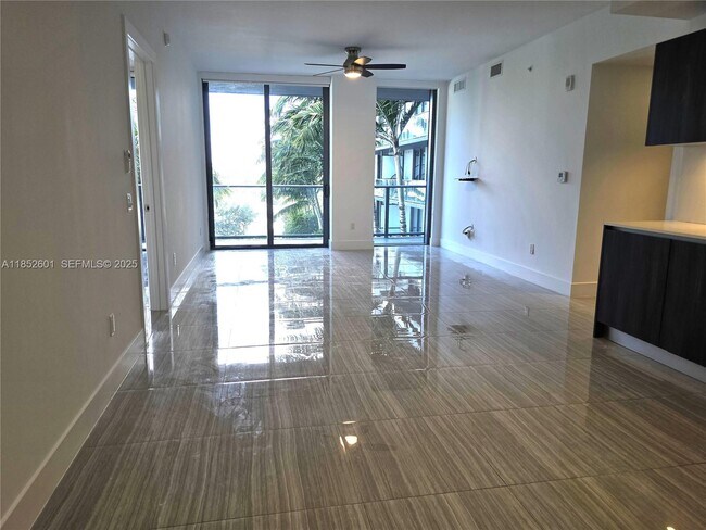 Photo - 2960 NE 207th St Unit 713