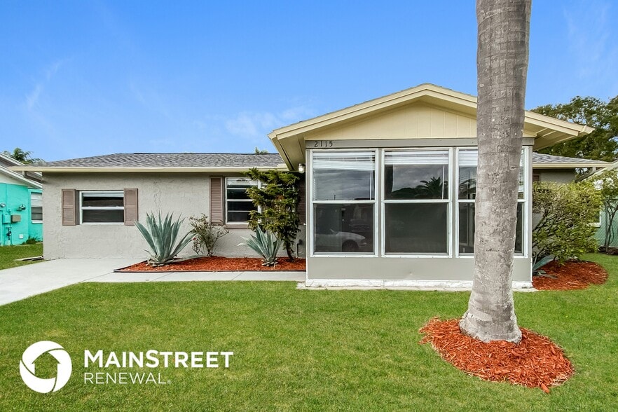 2115 Harrison Dr