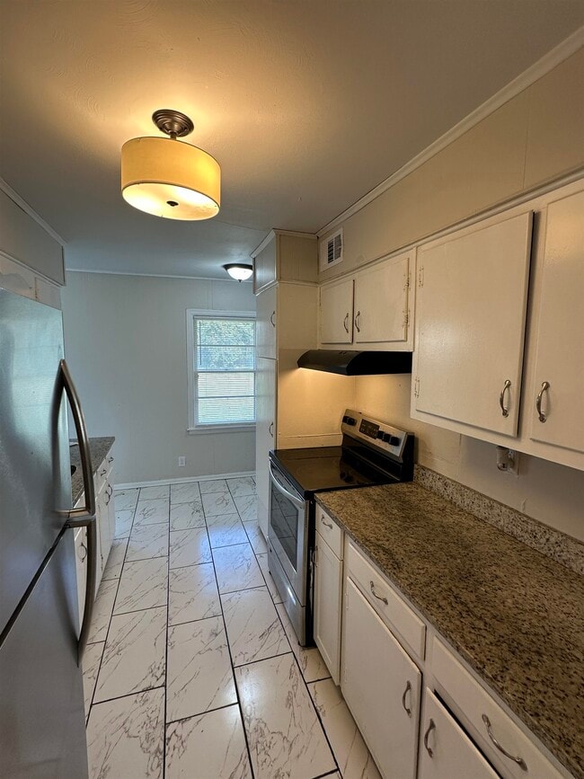 Photo - 470 Dreger Rd