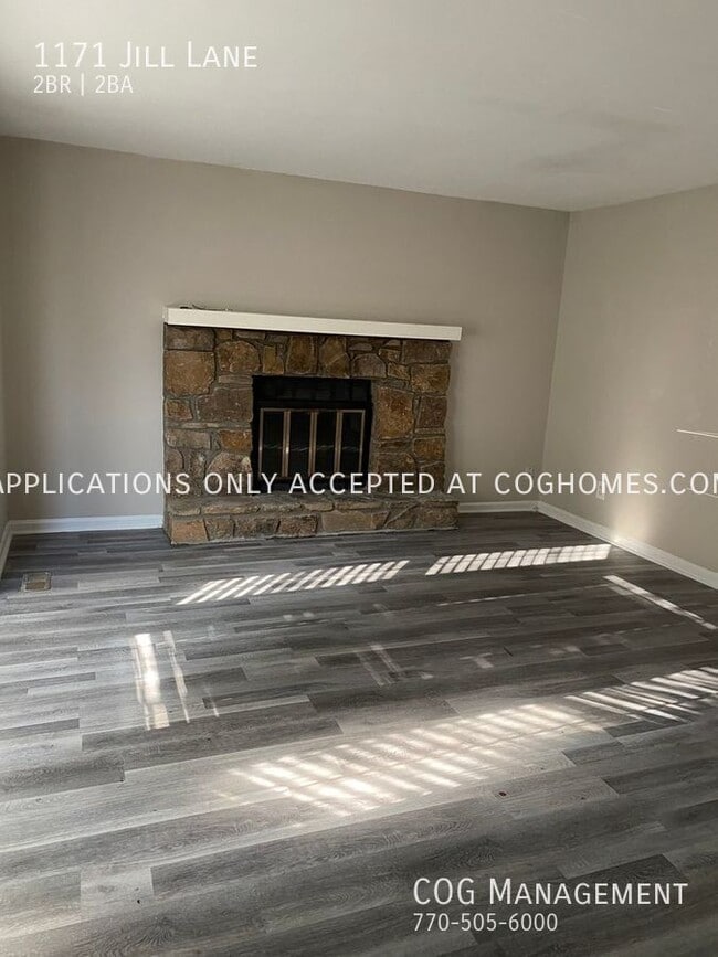 Photo - 1171 Jill Ln SW