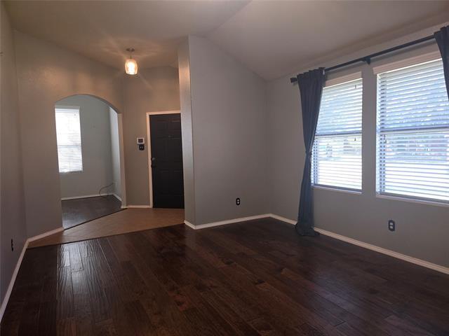 Photo - 5750 Crestwood Dr