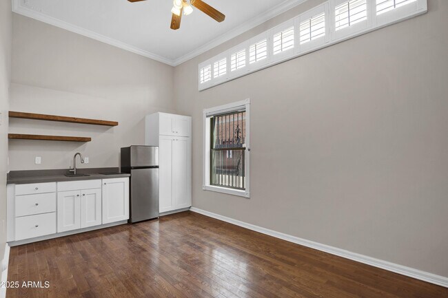 Photo - 5753 W Glendale Ave Unit Apt 103