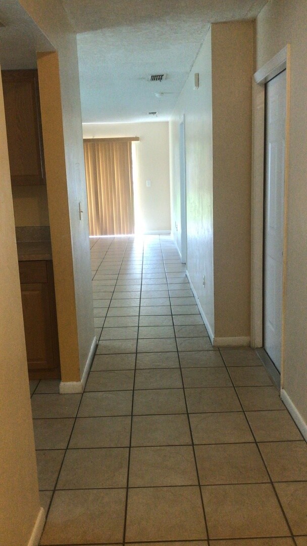 Photo - 313/315 SE 24TH AVE Unit 313