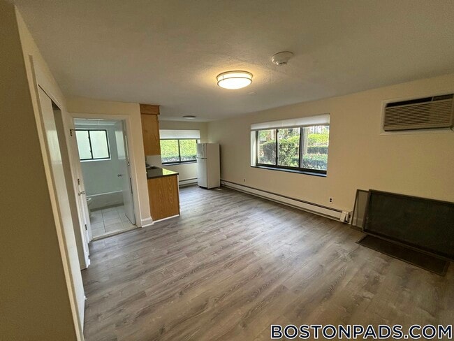 Photo - 15 Chester St Unit 1