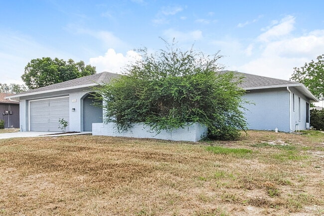 Photo - 10142 Bannister St