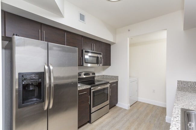 Photo - Gables 37 Grand