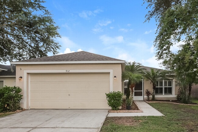 912 Stallion Way  
