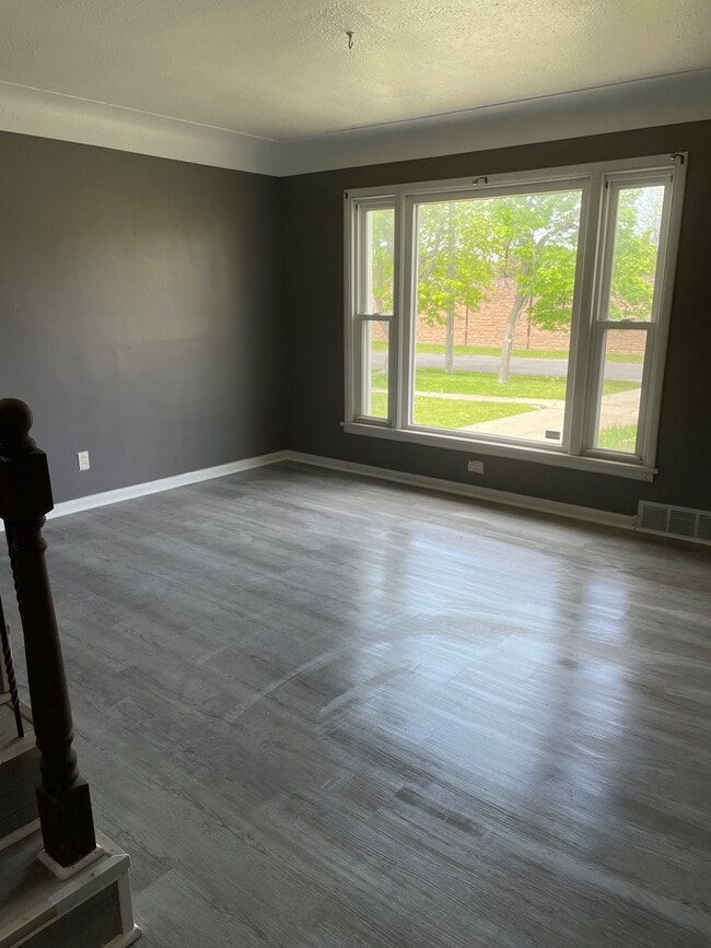 Photo - 19020 McCracken Rd