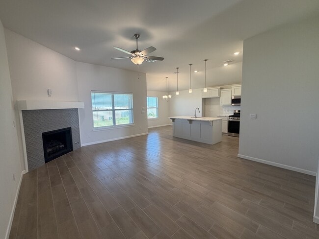 Photo - 18313 Austin Ct
