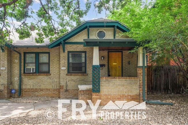 Cozy 1/2 Duplex in Congress Park - Cozy 1/2 Duplex in Congress Park Apartment Unit 1476