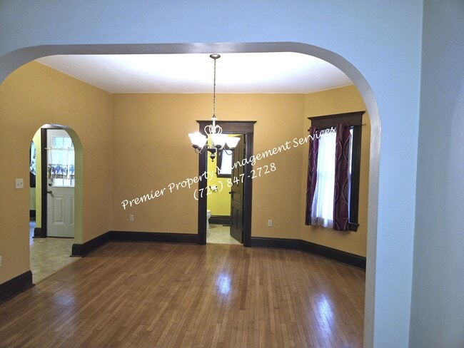 Photo - 140 Jefferson Ave