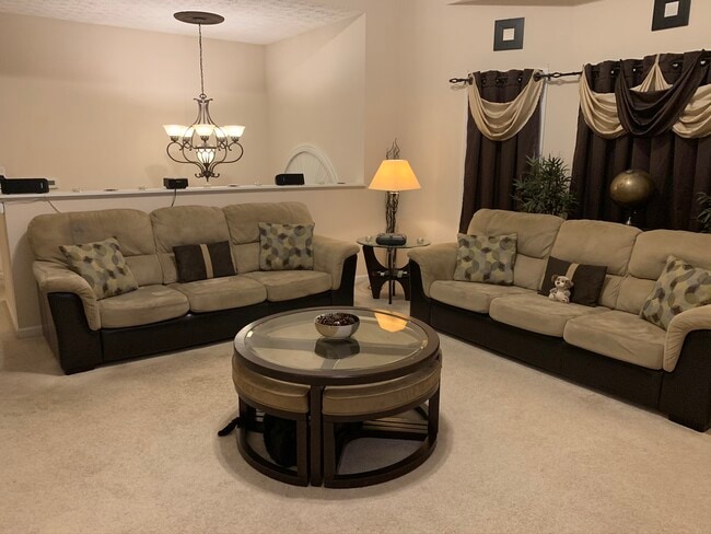 Photo - 1866 Whitley Rd