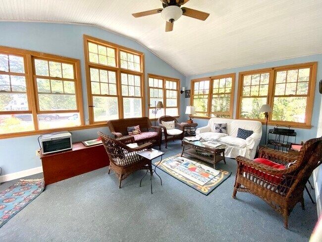 Photo - 9 Norwood Heights