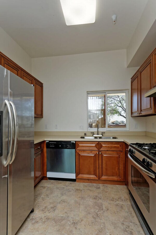 Photo - 14735 Friar St Condo