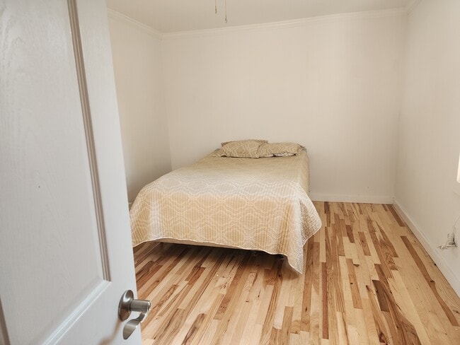 Photo - 208 Maupin Ave Unit Tiny House