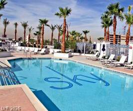 Building Photo - 2700 S Las Vegas Blvd Unit 2607