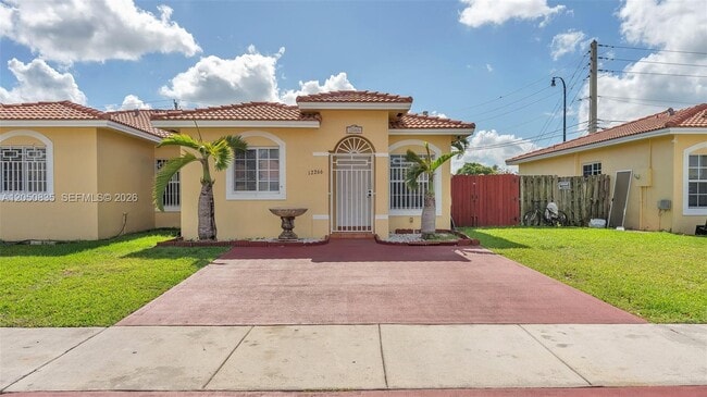 Building Photo - 12266 SW 215th Terrace Unit 1