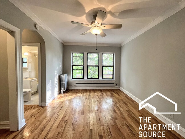 Photo - 4616 N Paulina St Unit 107