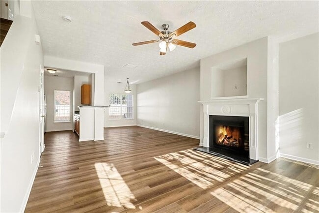 Photo - 2559 Walden Lake Dr