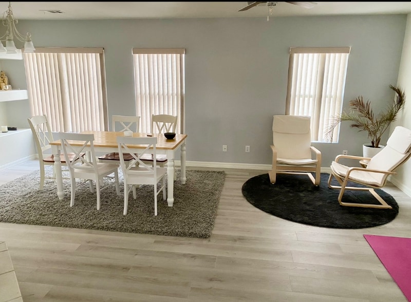 Photo - 929 Plantain Lily Ave